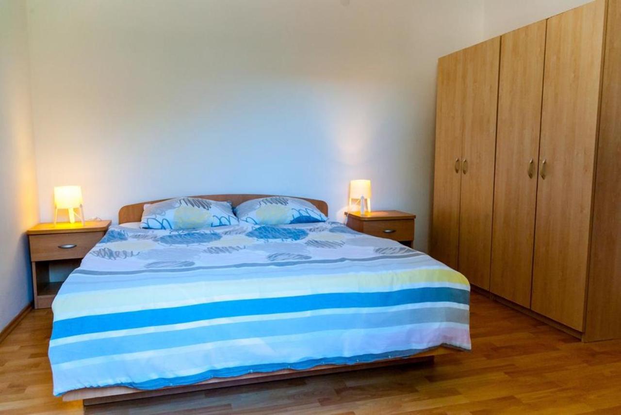 Villa Mediterranea - Apartments Medulin Kültér fotó